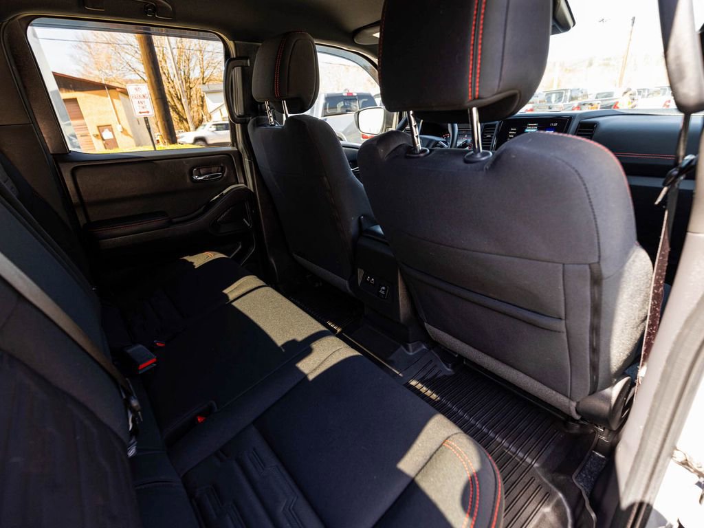 Used 2023 Nissan Frontier PRO-4X w/ Pro Convenience Package image 28