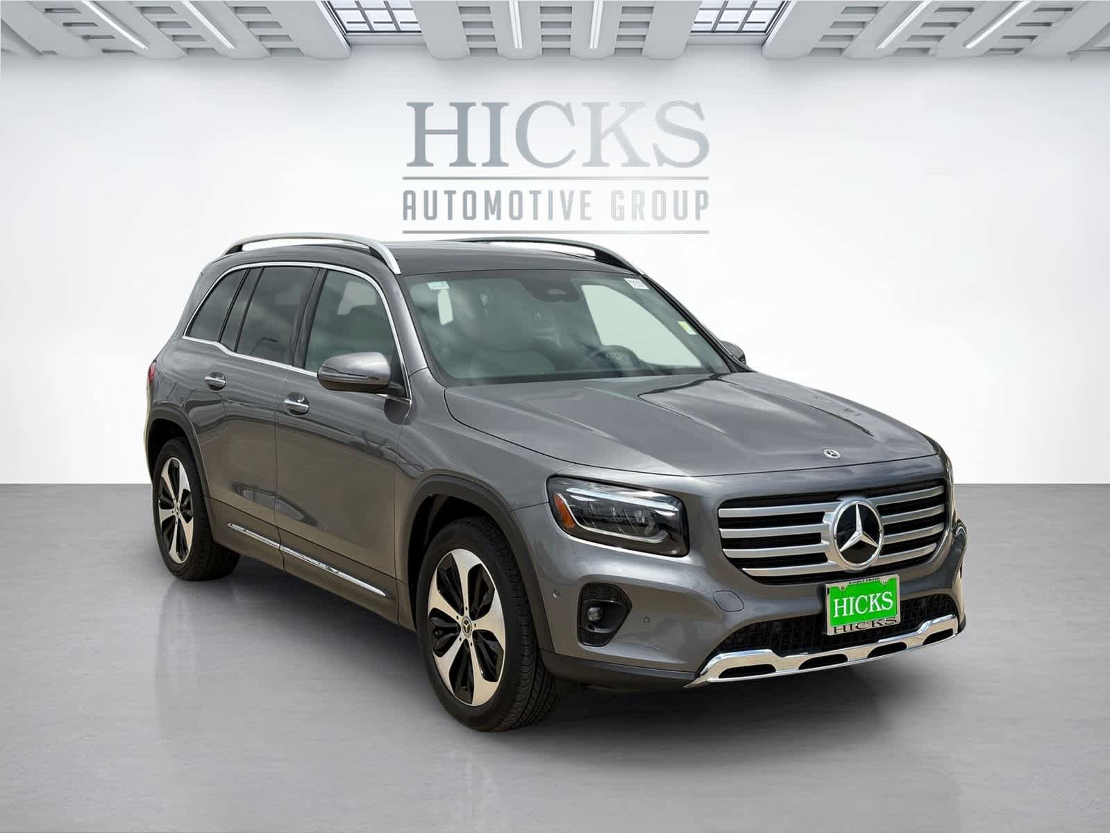 Used 2026 Mercedes-Benz GLB 250 image 3