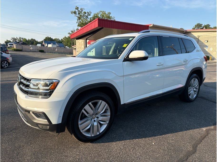Used 2018 Volkswagen Atlas SEL Premium AWD/4WD image 3