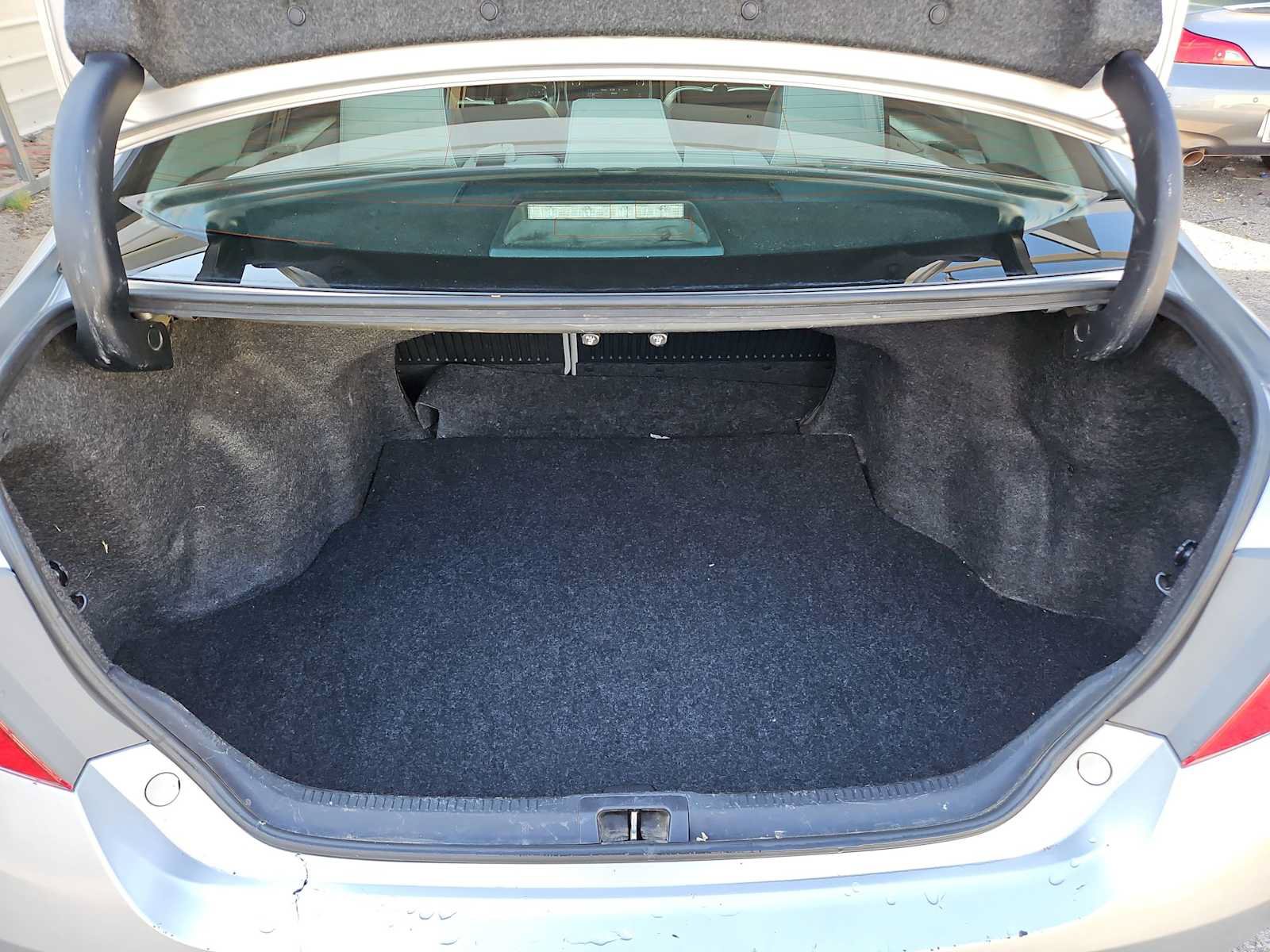 Used 2015 Toyota Camry XSE FWD image 33