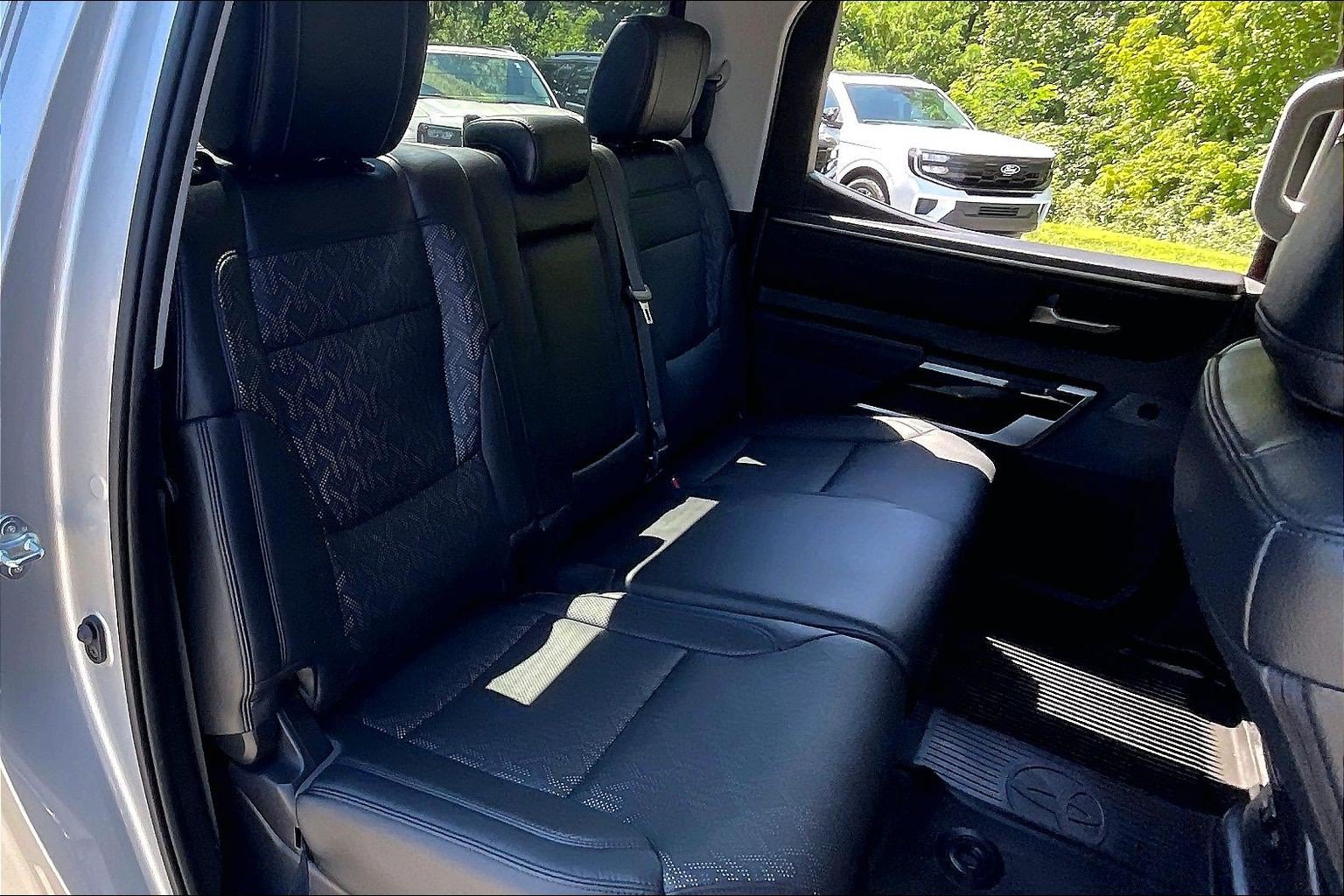 Used 2024 Toyota Tundra Limited AWD/4WD image 26