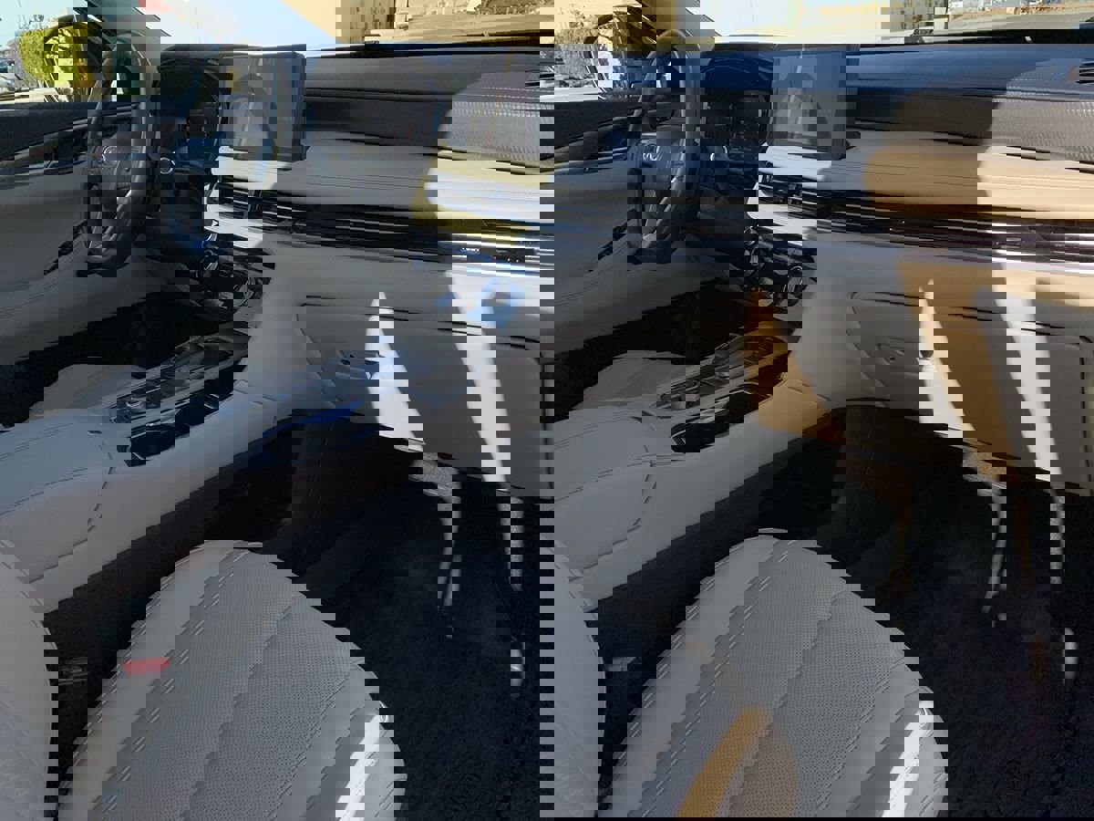 Used 2022 INFINITI QX60 Luxe image 34