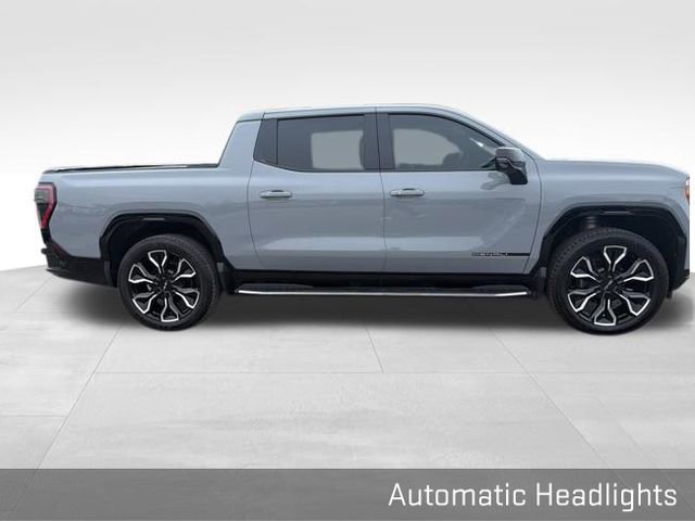 Used 2024 GMC Sierra EV Denali image 18