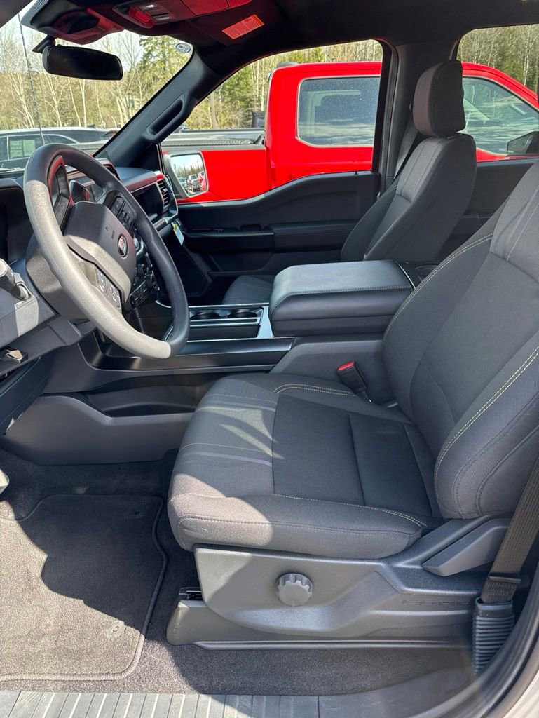 New 2025 Ford F150 STX w/ STX Black Appearance Package AWD/4WD image 15