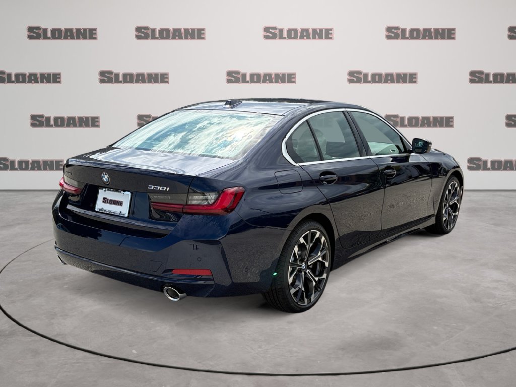 New 2026 BMW 330i xDrive Sedan w/ Premium Package AWD/4WD image 5
