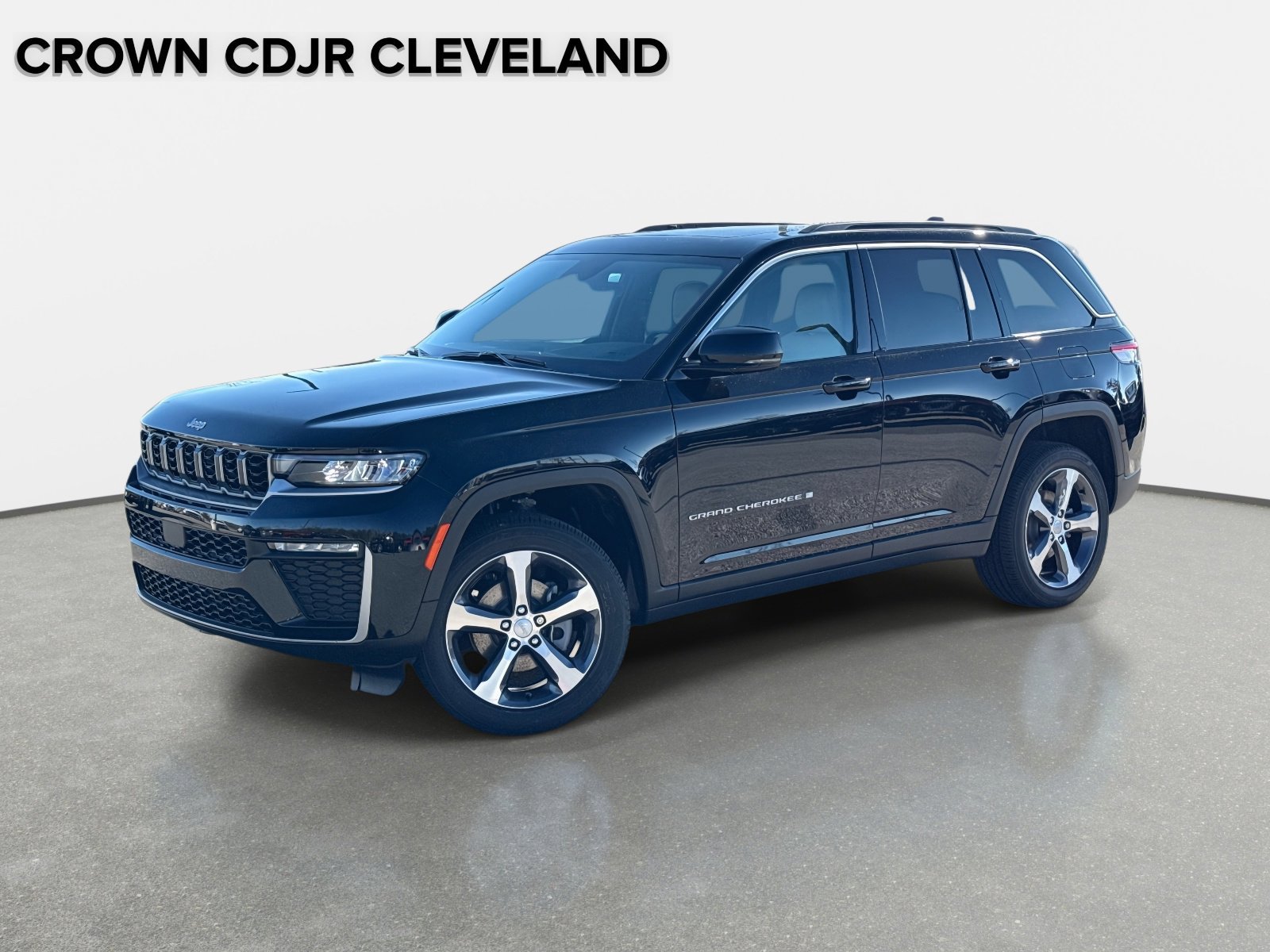 New 2026 Jeep Grand Cherokee Limited w/ Trailer Tow Package AWD/4WD image 1