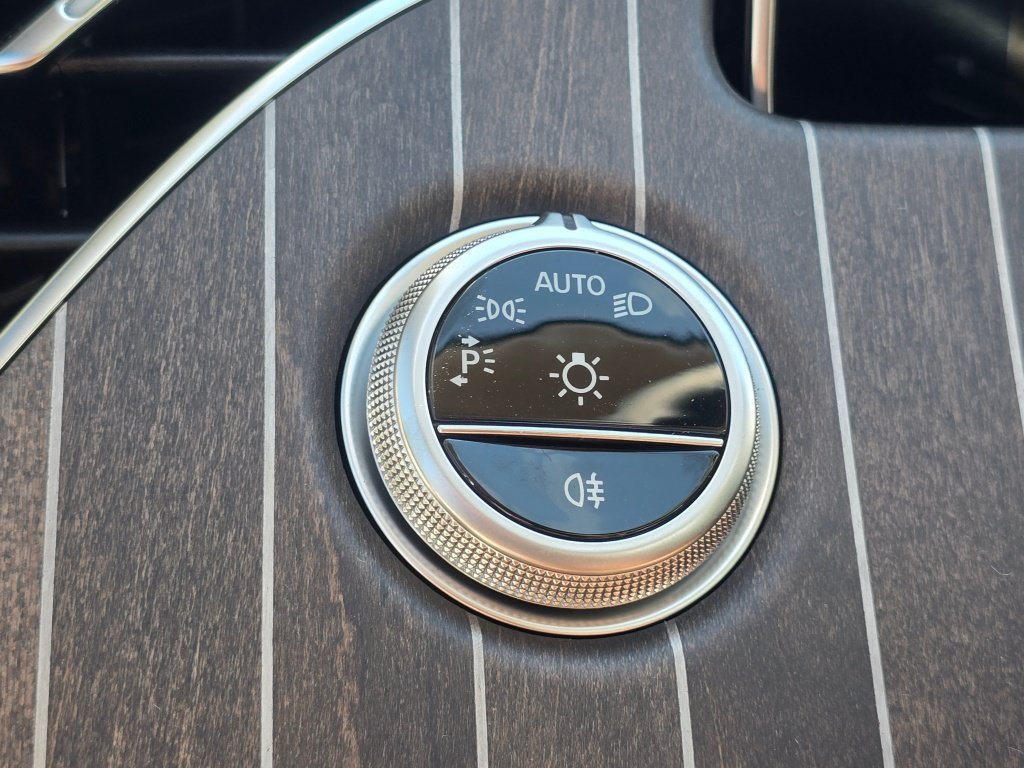 New 2027 Mercedes-Benz E 350 4MATIC Sedan image 36