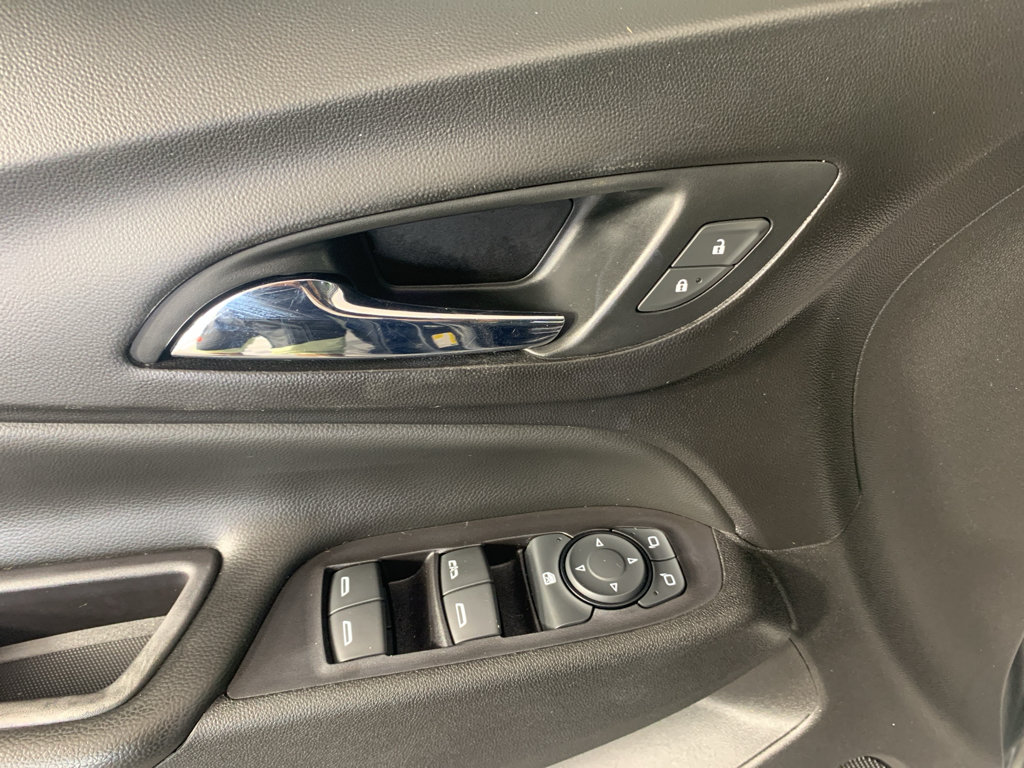 Used 2019 Chevrolet Equinox LT FWD image 14