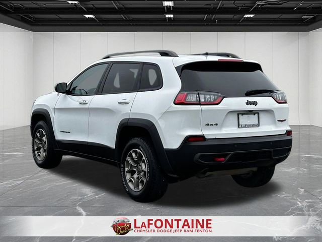 Used 2020 Jeep Cherokee Trailhawk w/ Cold Weather Group AWD/4WD image 3