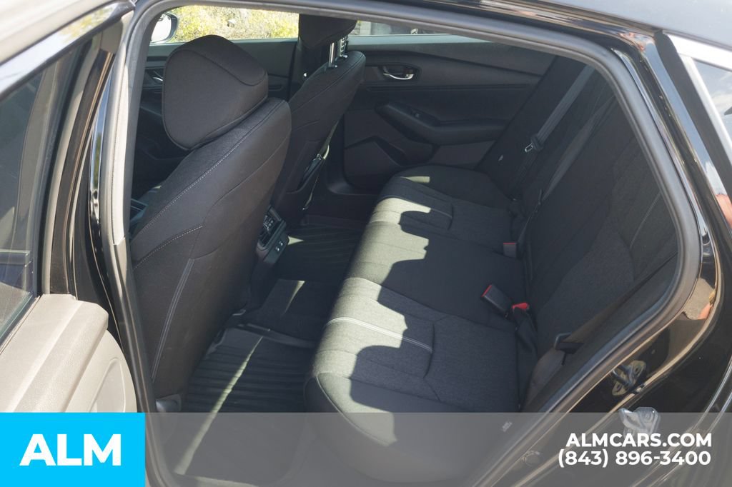 Used 2025 Honda Accord Sport image 17