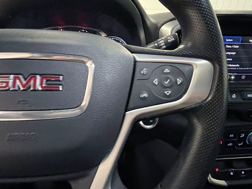Used 2023 GMC Terrain SLE w/ Driver Convenience Package image 37
