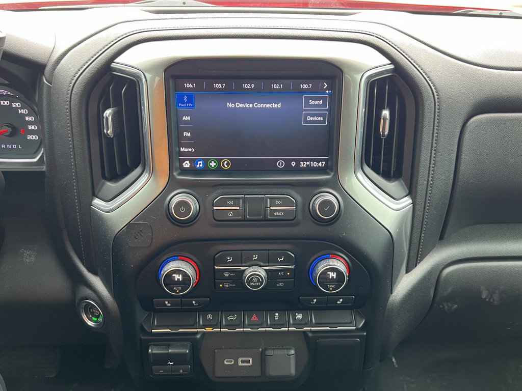 Used 2019 Chevrolet Silverado 1500 RST image 12