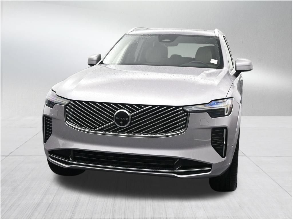 New 2026 Volvo XC90 B6 Plus w/ Protection Package Premier AWD/4WD image 8
