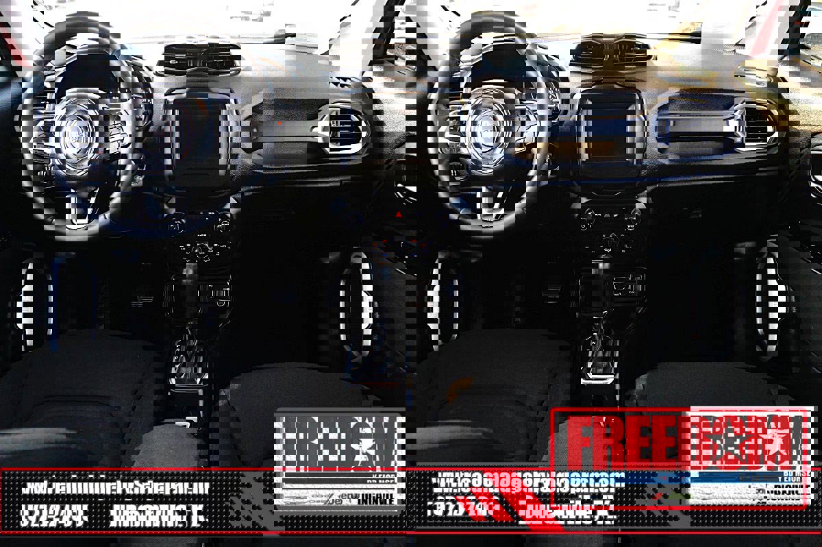 Used 2020 Jeep Renegade Latitude image 10