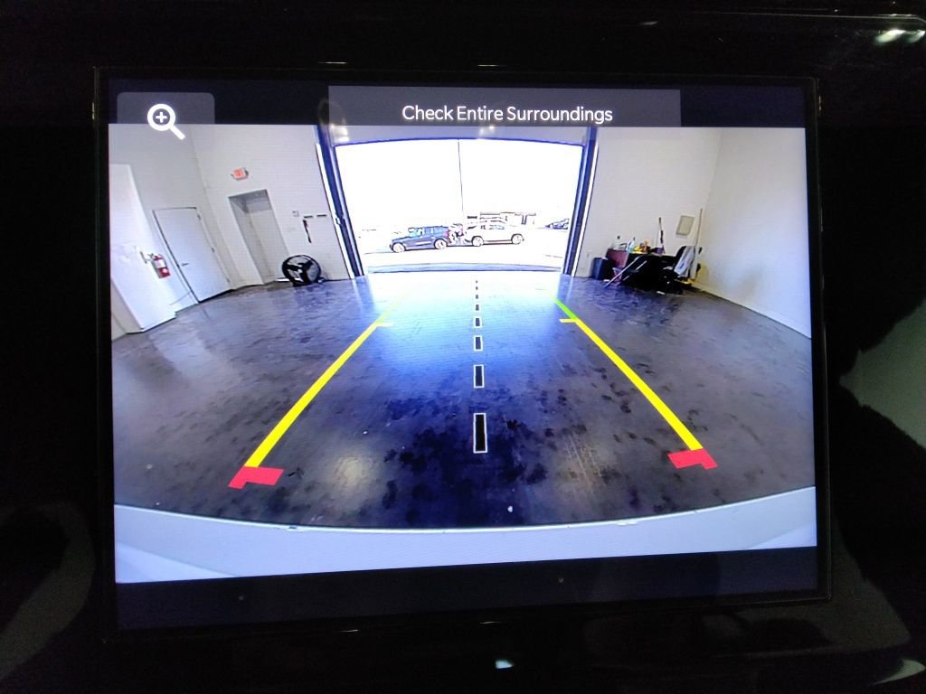 Used 2024 Jeep Grand Cherokee L Laredo AWD/4WD image 27