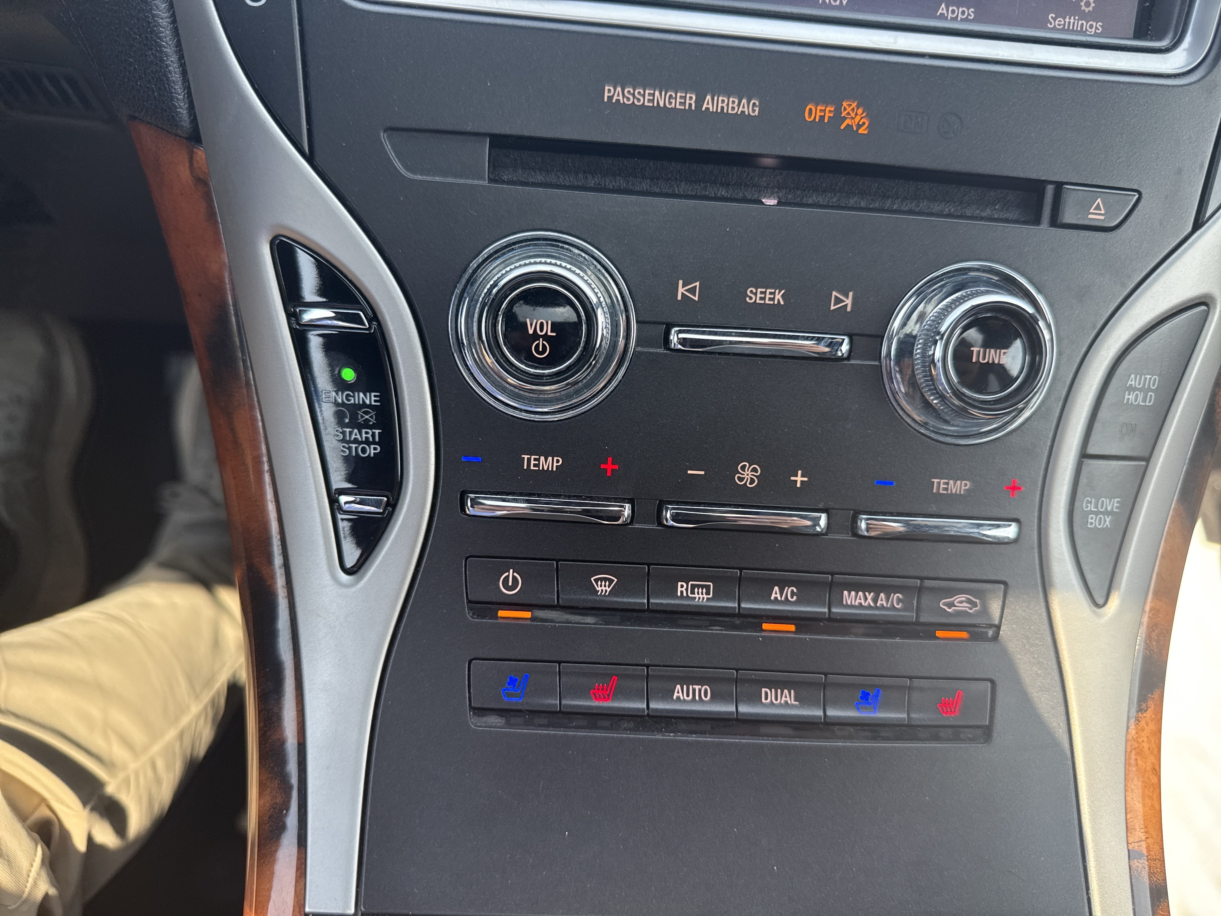 Used 2020 Lincoln Nautilus Reserve AWD/4WD image 28