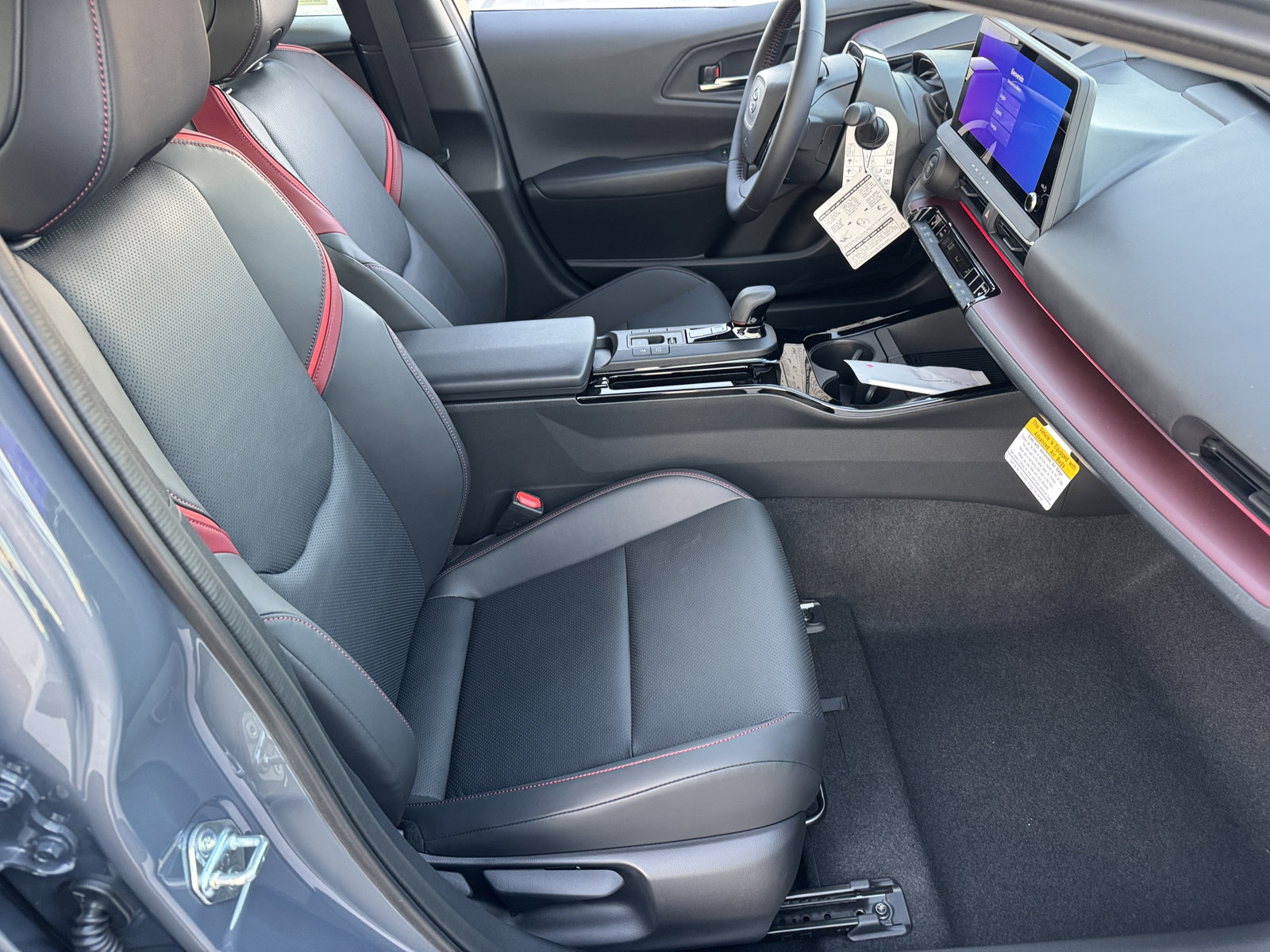 New 2026 Toyota Prius XSE image 8