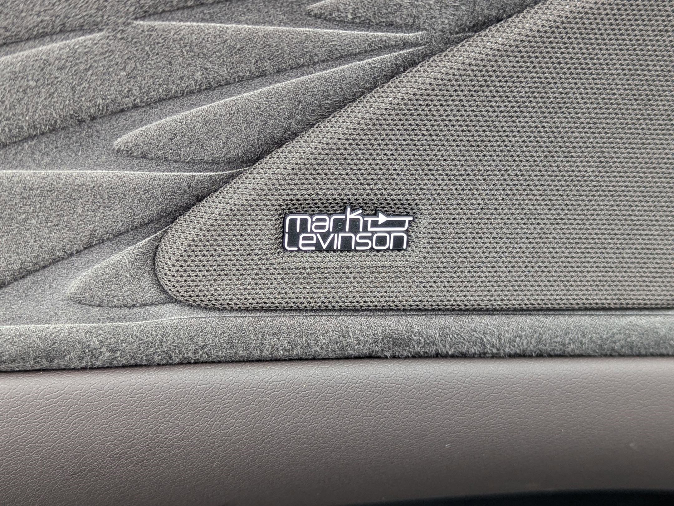 New 2025 Lexus RX 350 w/ Luxury Package image 22