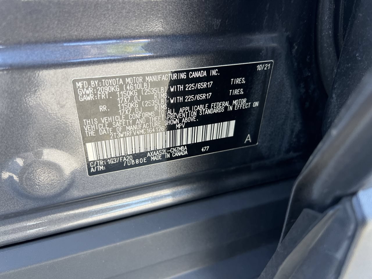 Used 2021 Toyota RAV4 XLE w/ Convenience Package FWD image 36