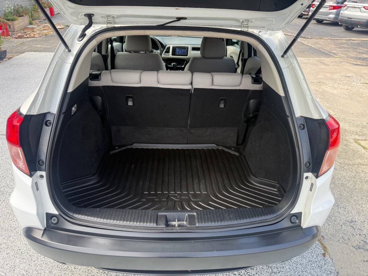 Used 2016 Honda HR-V EX image 21
