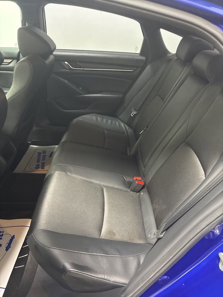 Used 2018 Honda Accord Sport image 20