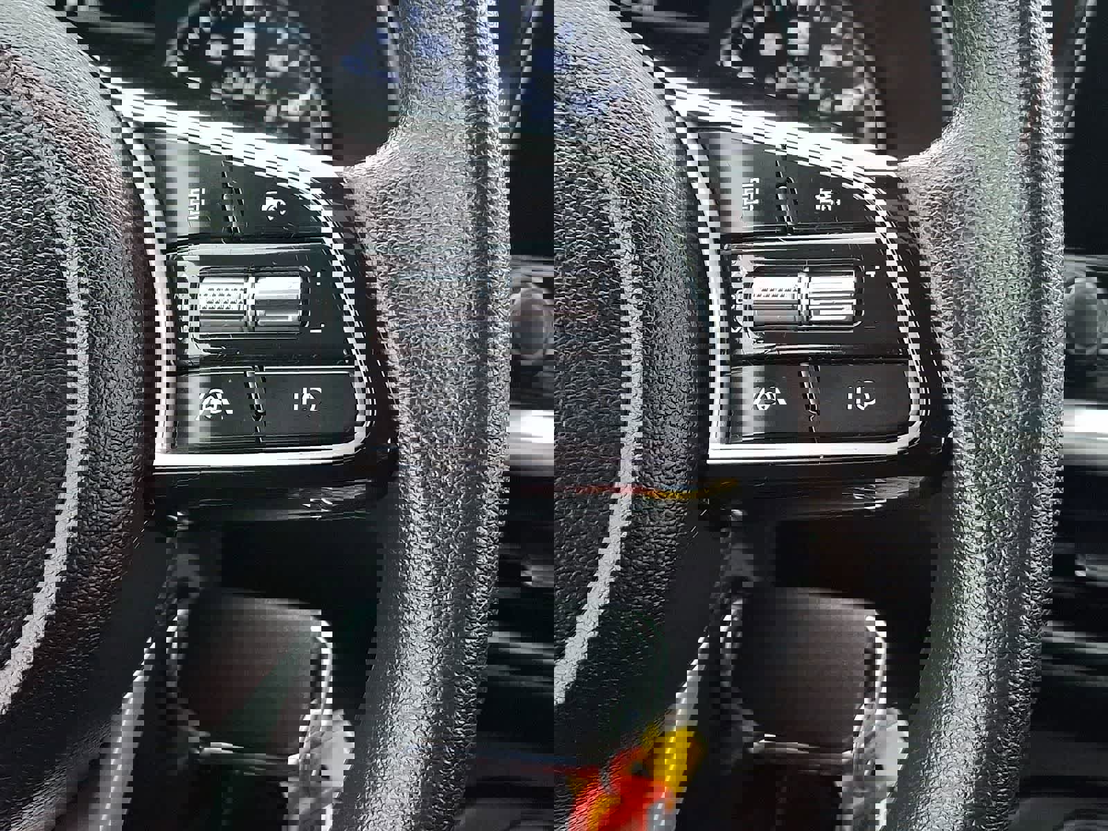 Used 2023 Kia Forte LXS w/ LXS Technology Package image 22