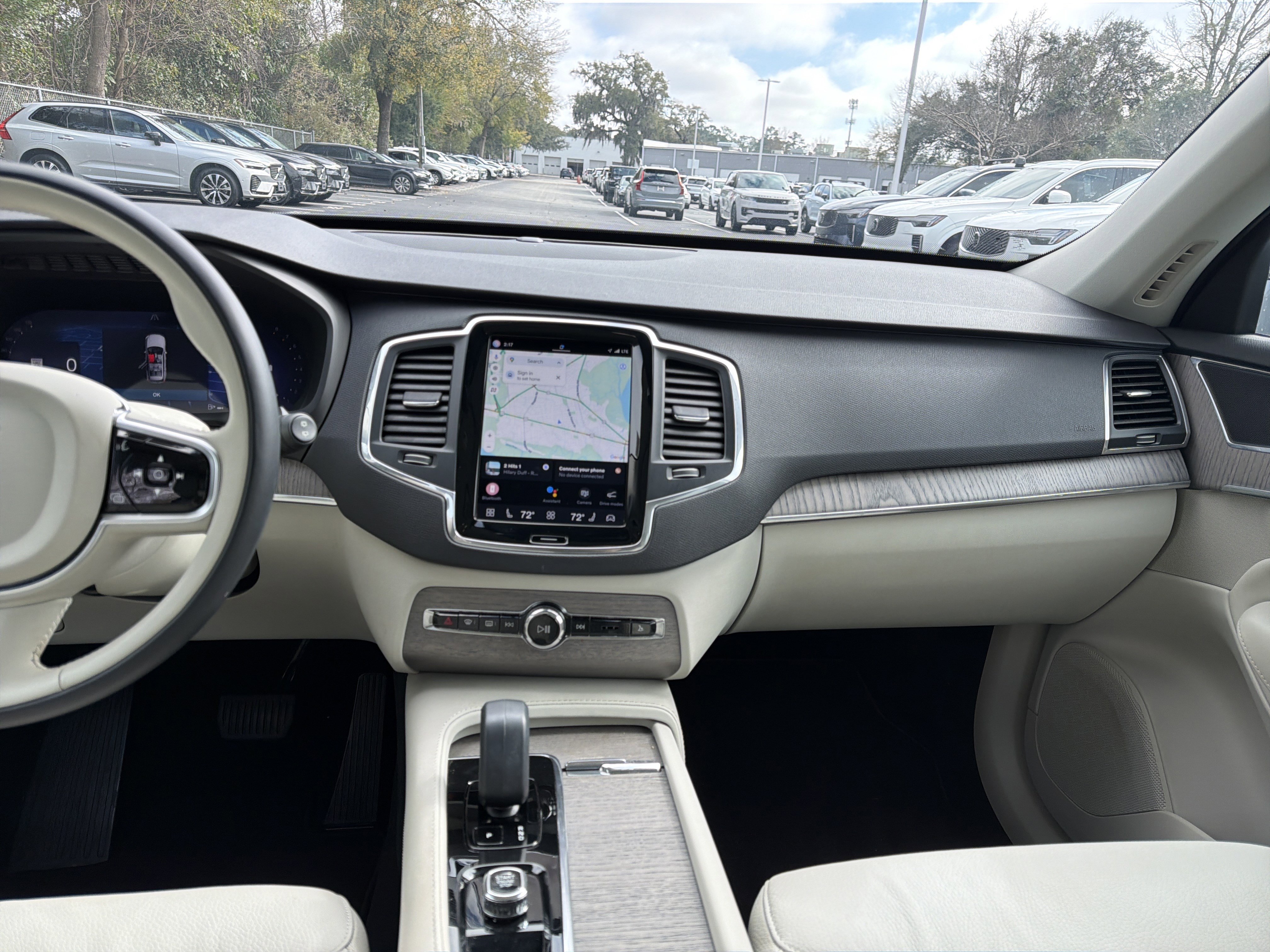 Certified 2023 Volvo XC90 B6 Core image 31