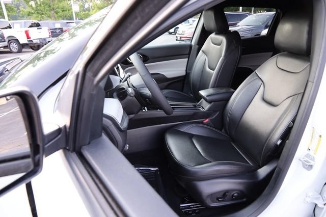 Used 2025 Jeep Compass Limited AWD/4WD image 8