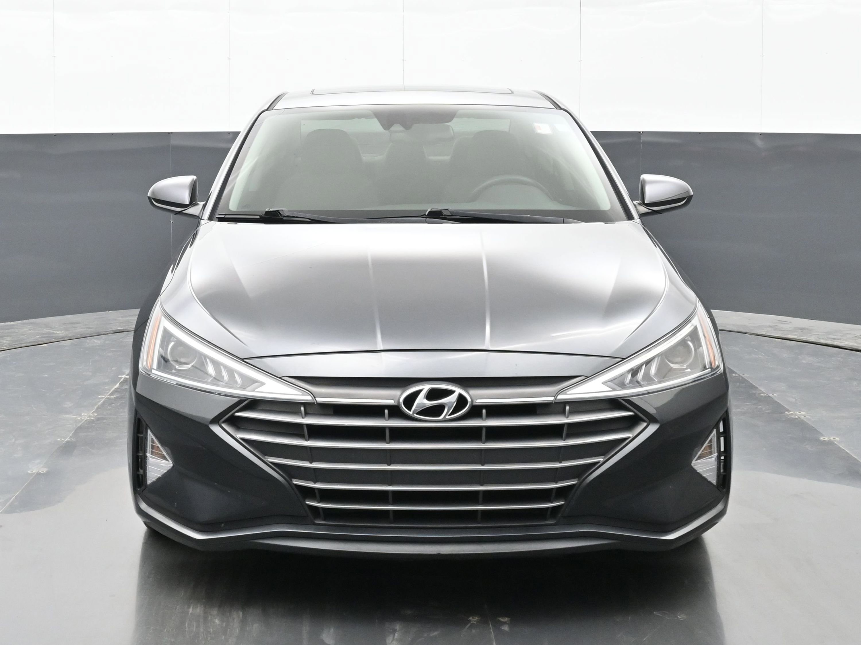 Used 2020 Hyundai Elantra Value Edition image 3