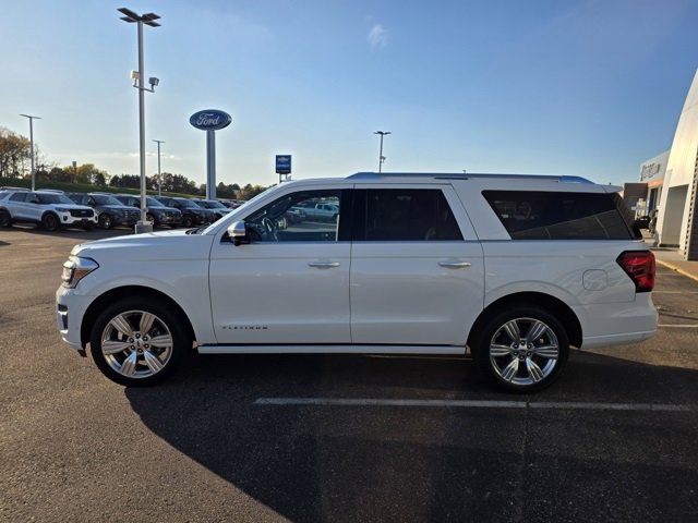 Used 2022 Ford Expedition Max Platinum image 2