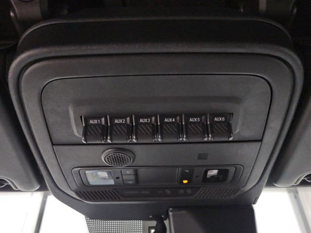 Used 2024 Ford Bronco Wildtrak AWD/4WD image 3