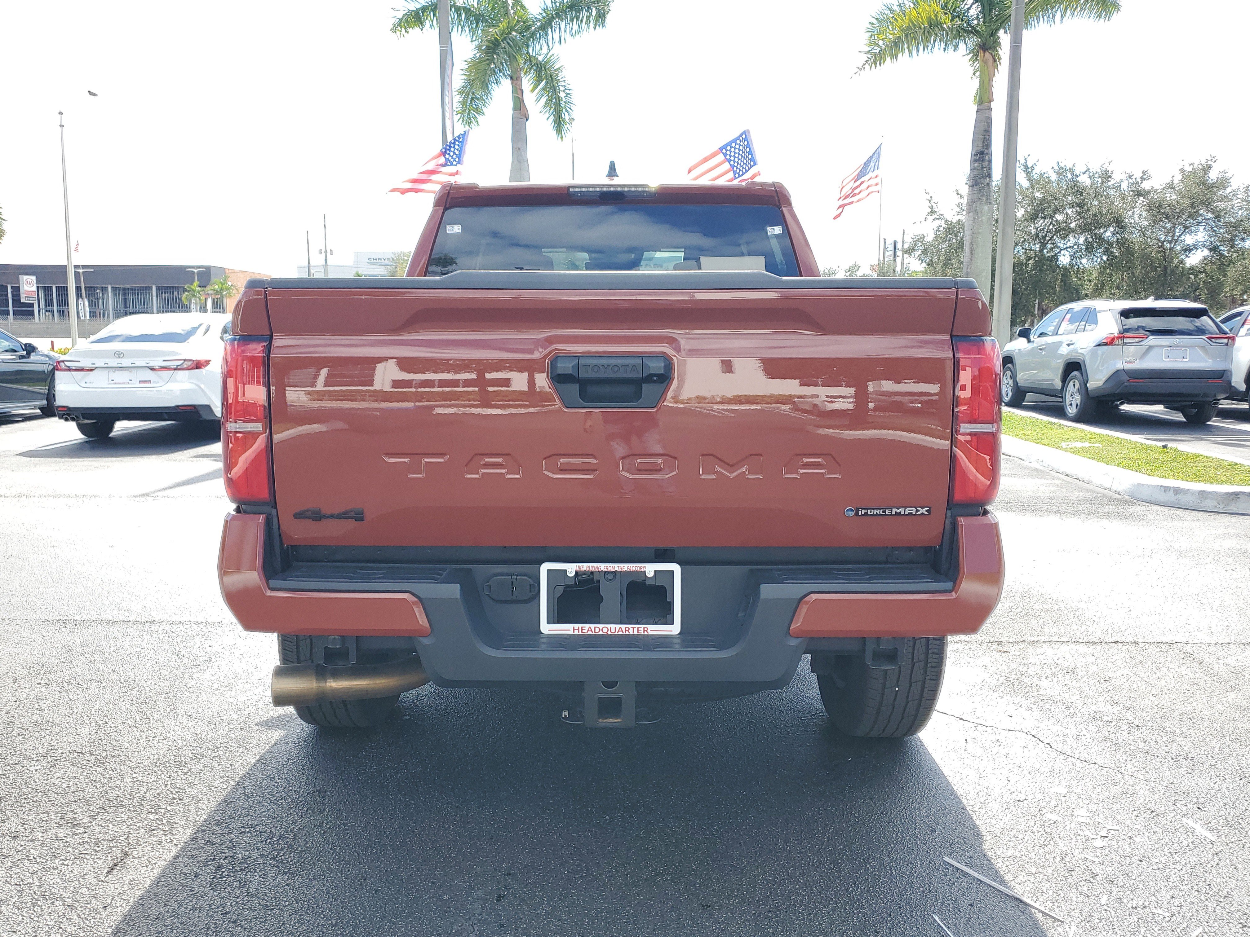 Used 2025 Toyota Tacoma TRD Sport image 10