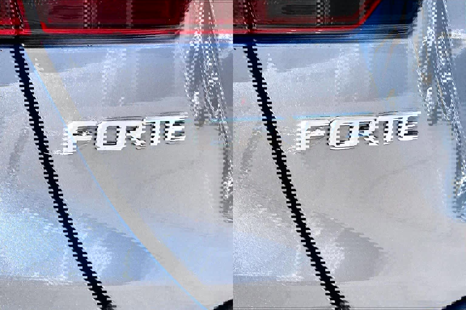 Used 2022 Kia Forte LXS image 10