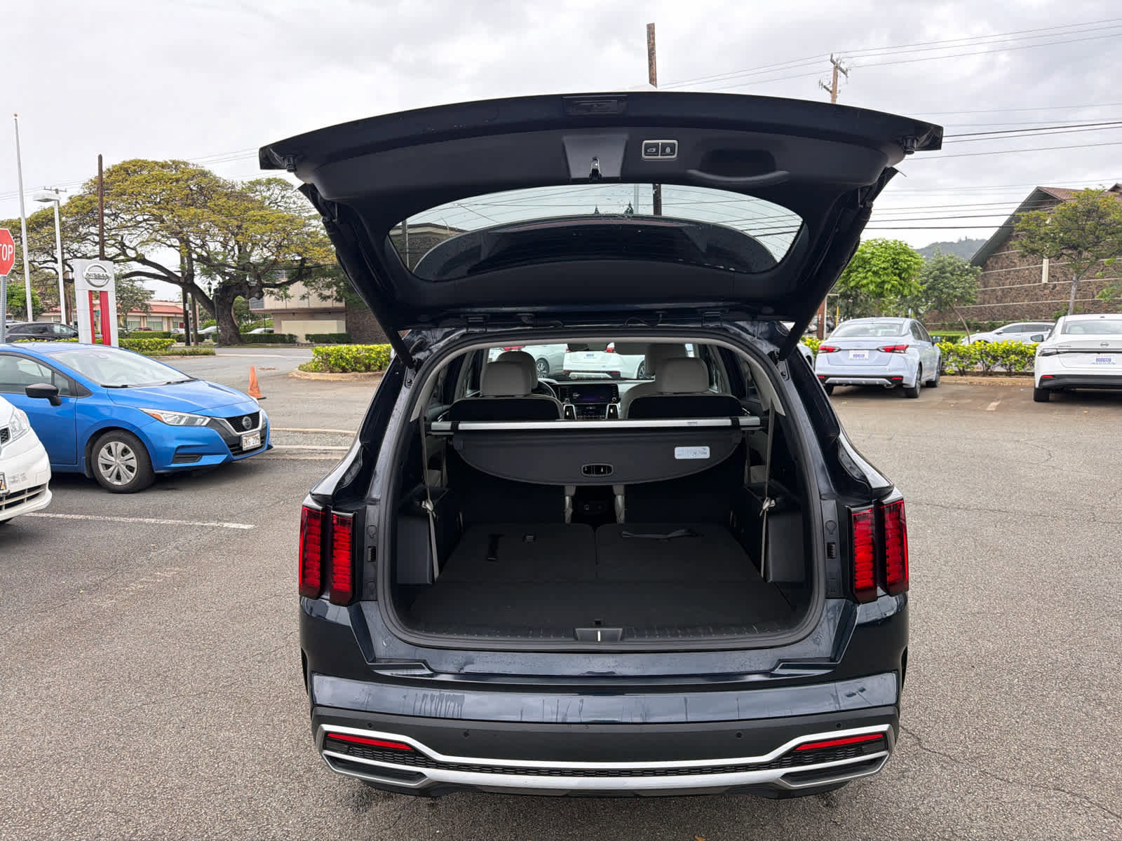 Used 2023 Kia Sorento EX image 11