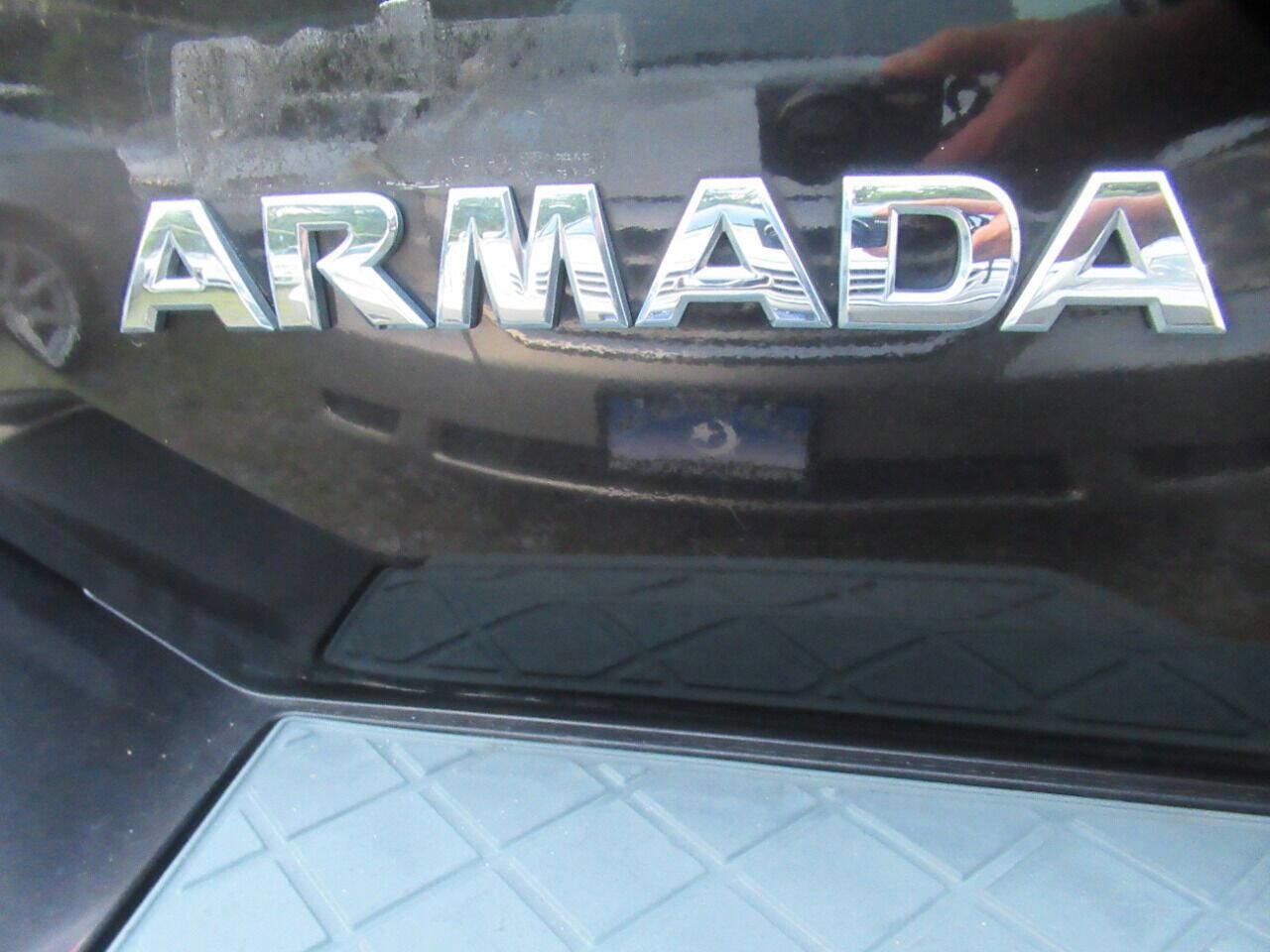 Used 2012 Nissan Armada Platinum image 13