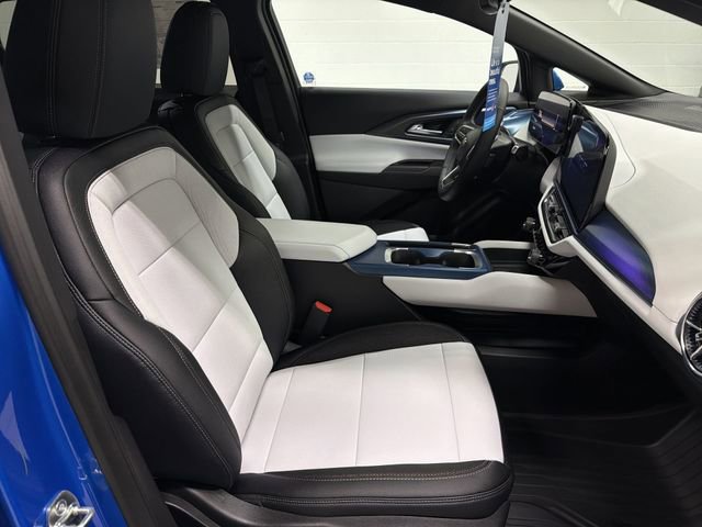 New 2026 Chevrolet Equinox EV LT image 20