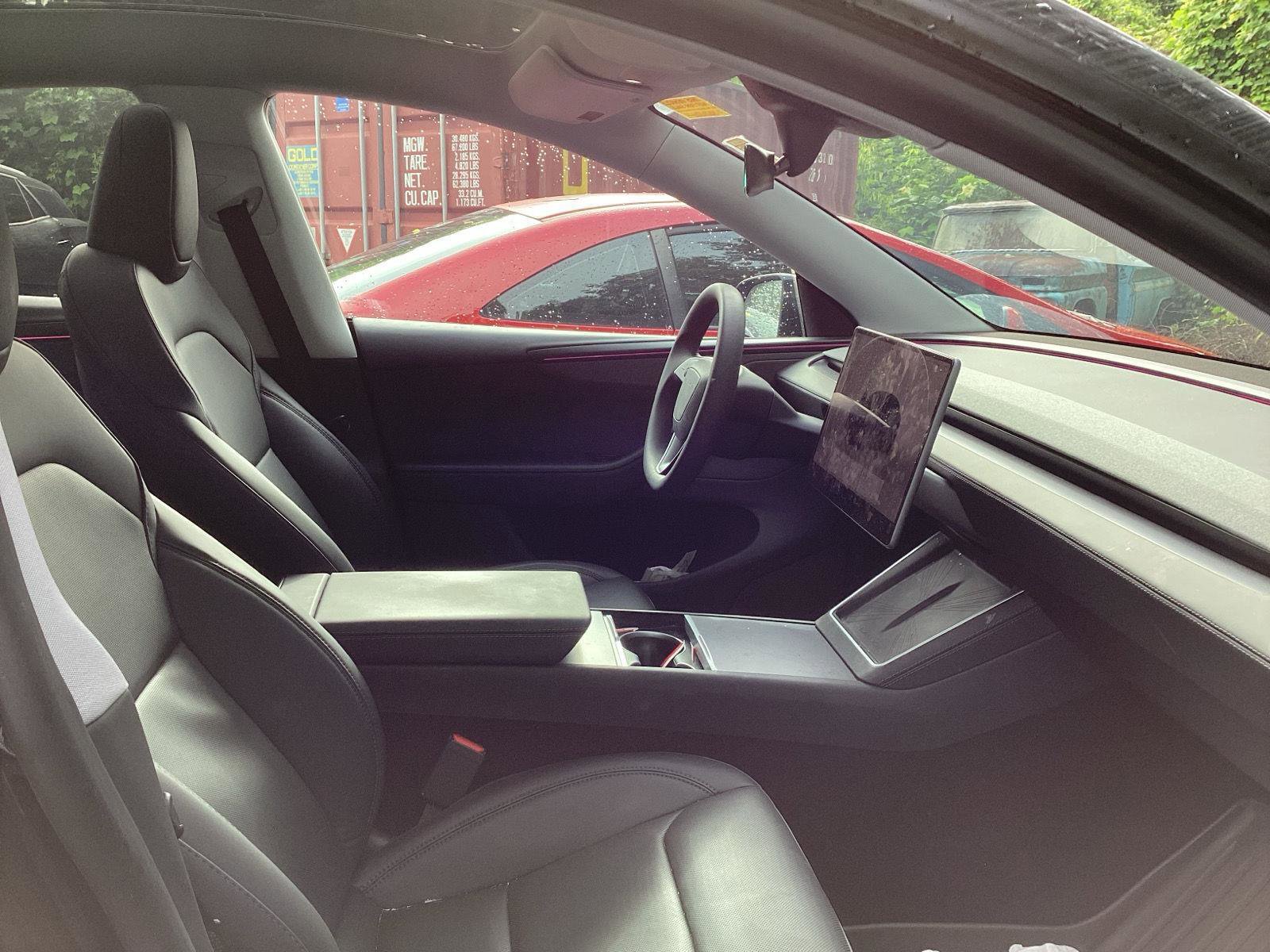 Used 2026 Tesla Model Y 2WD image 6