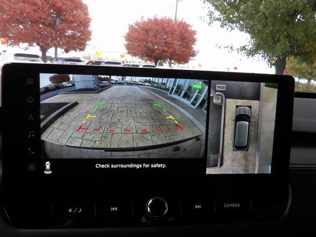 New 2025 Mitsubishi Outlander SE image 26