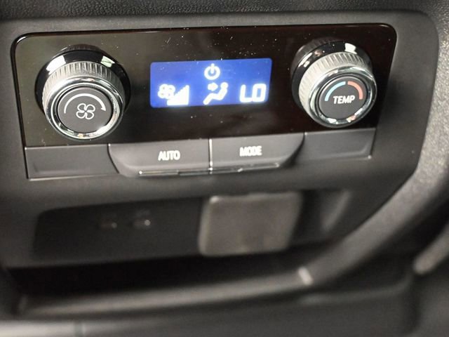 New 2026 Chevrolet Traverse LT w/ Driver Confidence Package FWD image 39