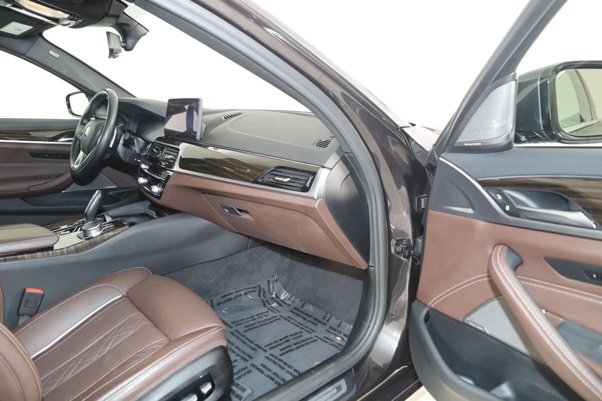 Used 2021 BMW 540i xDrive w/ Premium Package AWD/4WD image 52