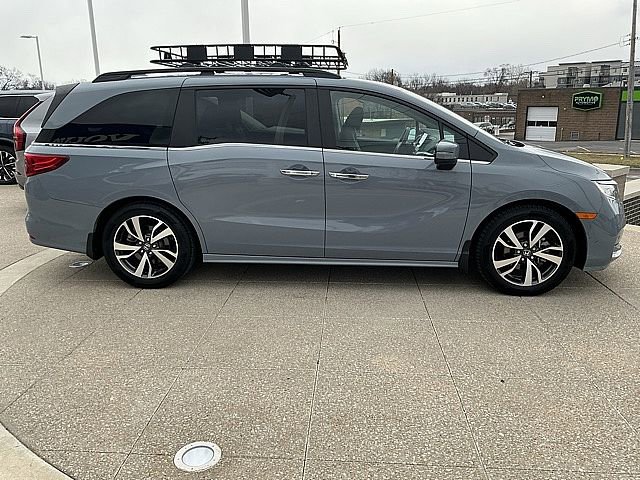 Used 2023 Honda Odyssey Touring image 7