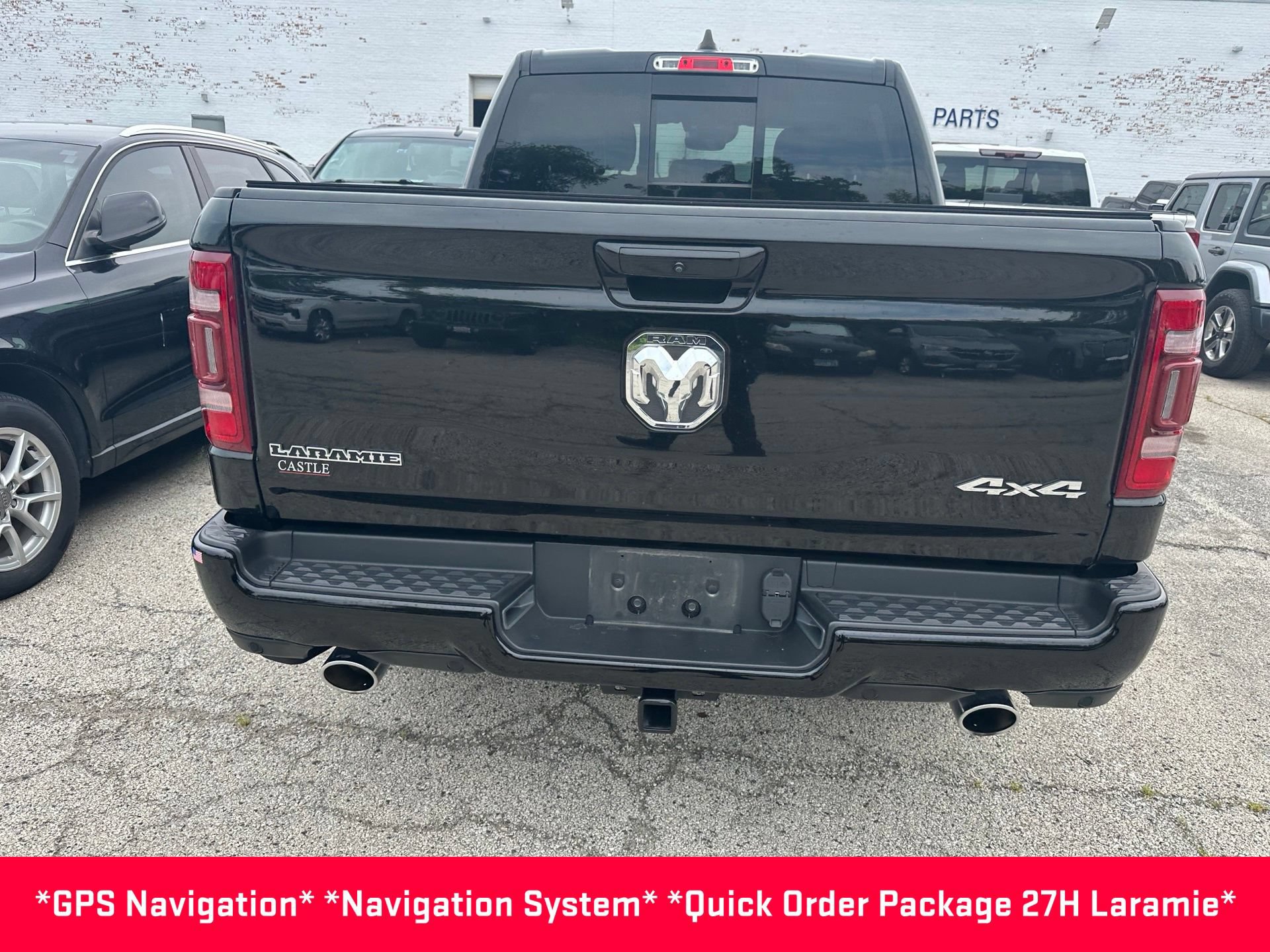 Used 2023 RAM 1500 Laramie AWD/4WD image 2