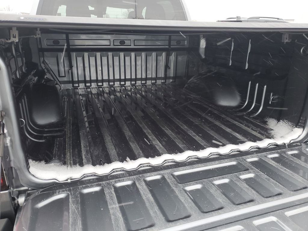 Certified 2022 Chevrolet Colorado Z71 w/ Safety Package image 32