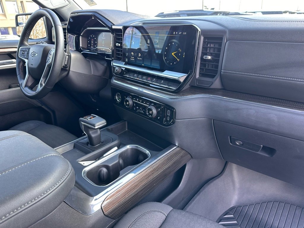 Used 2023 Chevrolet Silverado 1500 LT Trail Boss image 18