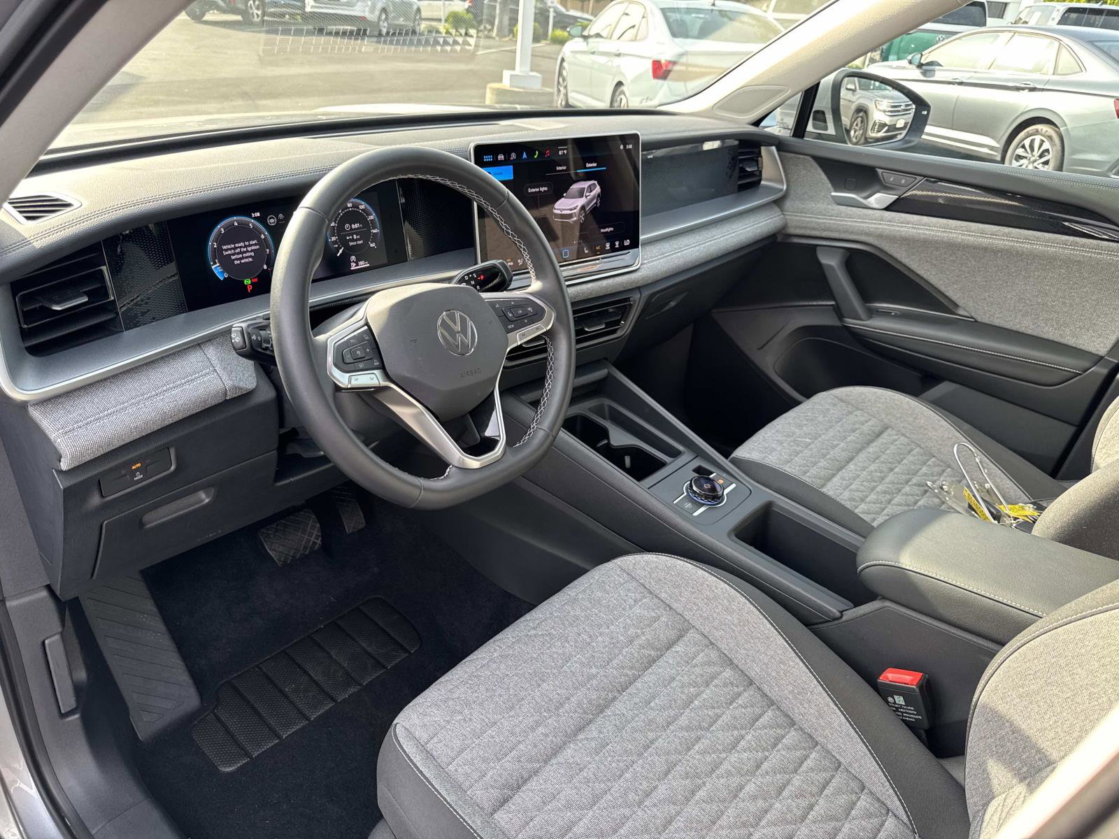 Certified 2025 Volkswagen Tiguan S image 14