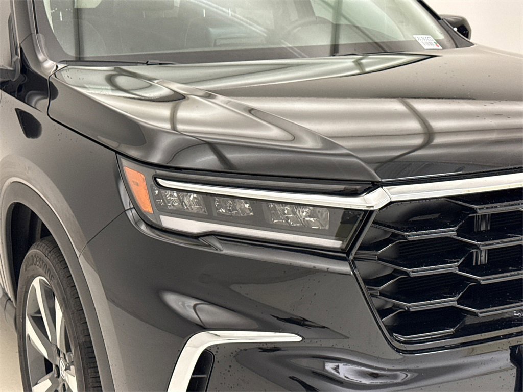 New 2025 Honda Pilot Elite image 5