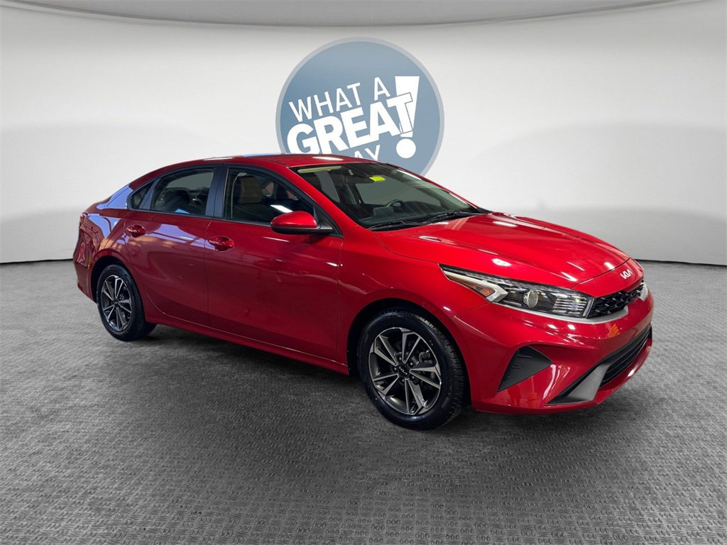 Certified 2024 Kia Forte LXS image 1