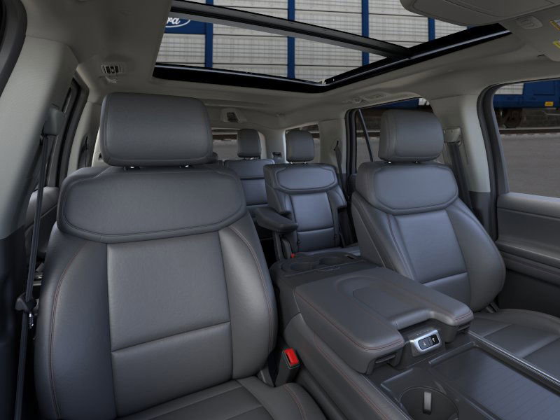 New 2025 Ford Expedition Active image 10