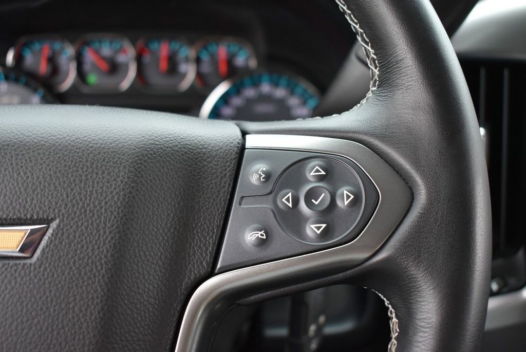 Used 2018 Chevrolet Silverado 1500 LT w/ All Star Edition image 15