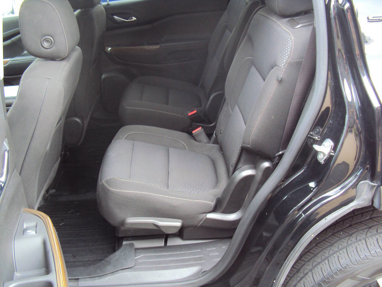 Used 2021 GMC Acadia SLE w/ Driver Convenience Package AWD/4WD image 8